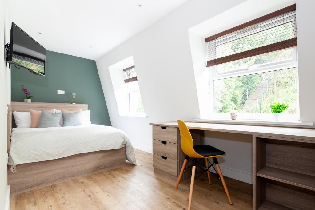 Flat 7, 42 Bankfield Road
