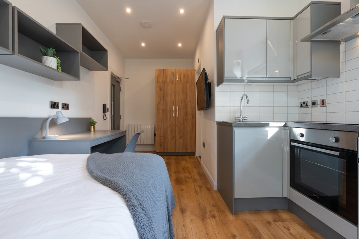 Studio 7, A Jesmond View