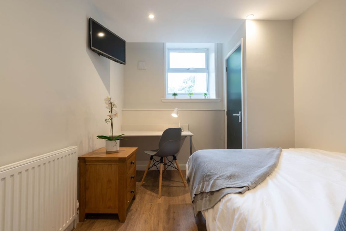 Flat 2 Linden House, 117-119 Jesmond Road