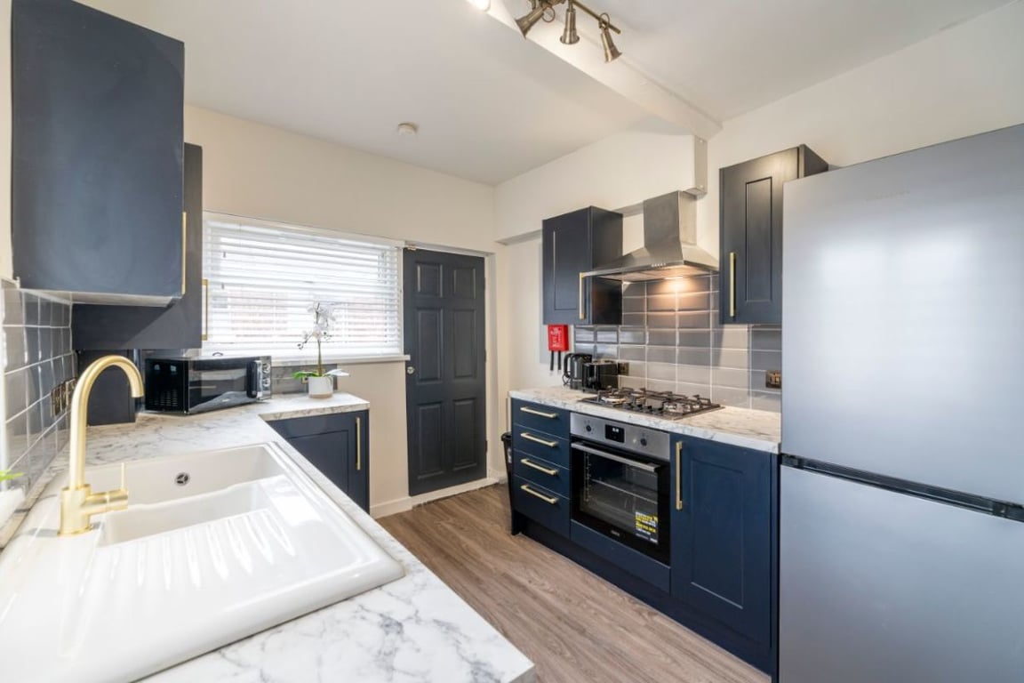 14 King John Terrace
