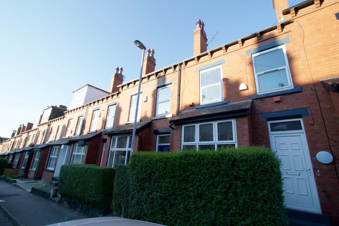 25 Hessle Terrace