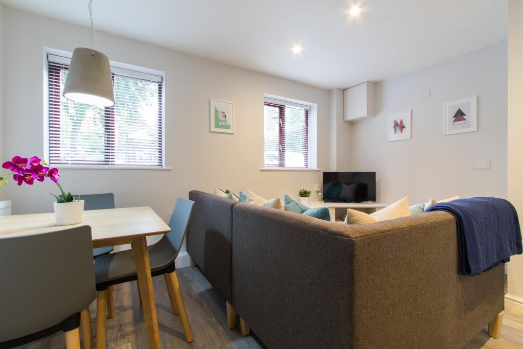 Flat 1, Victoria Court Mews