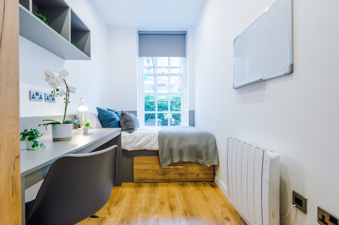 Flat 2, A Jesmond View