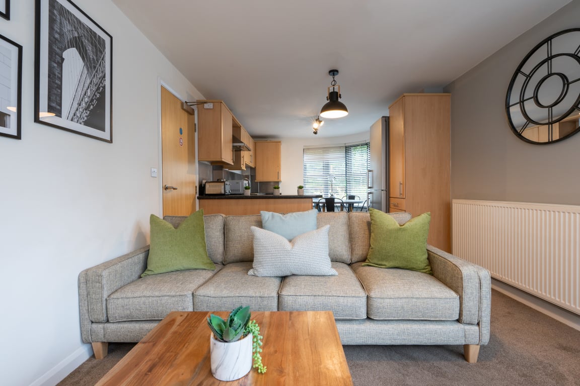 Flat 8, Hope Court