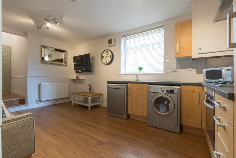 49a Colum Road