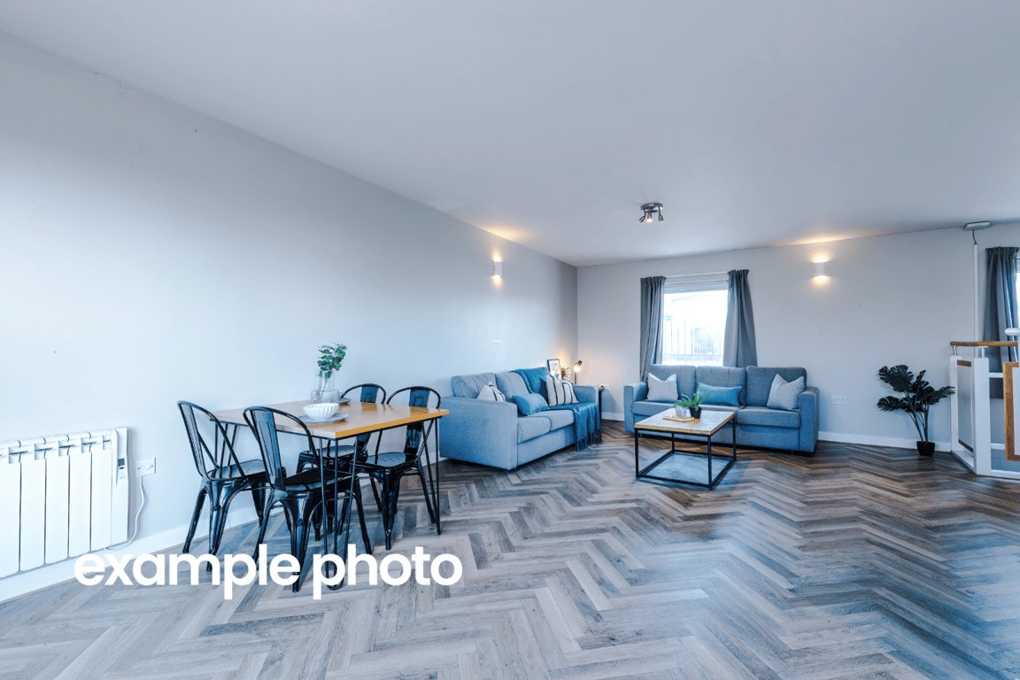 Flat 17, Mayfair Court