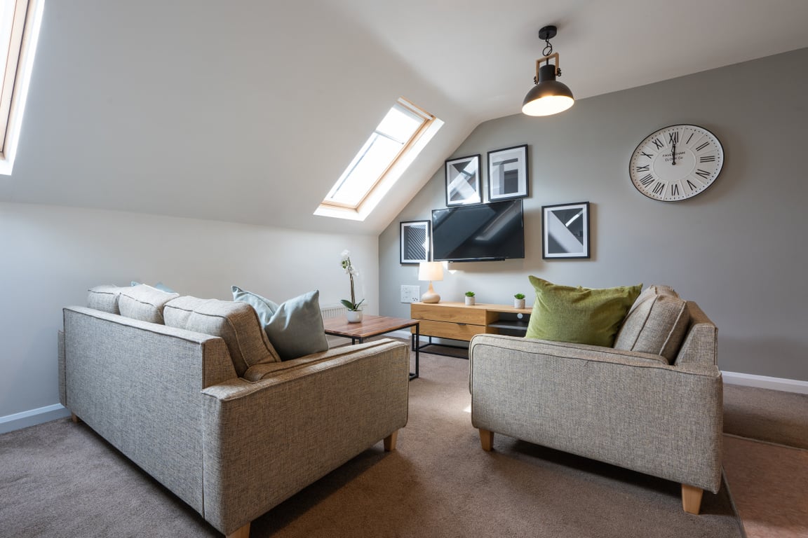 Flat 6, Hope Court