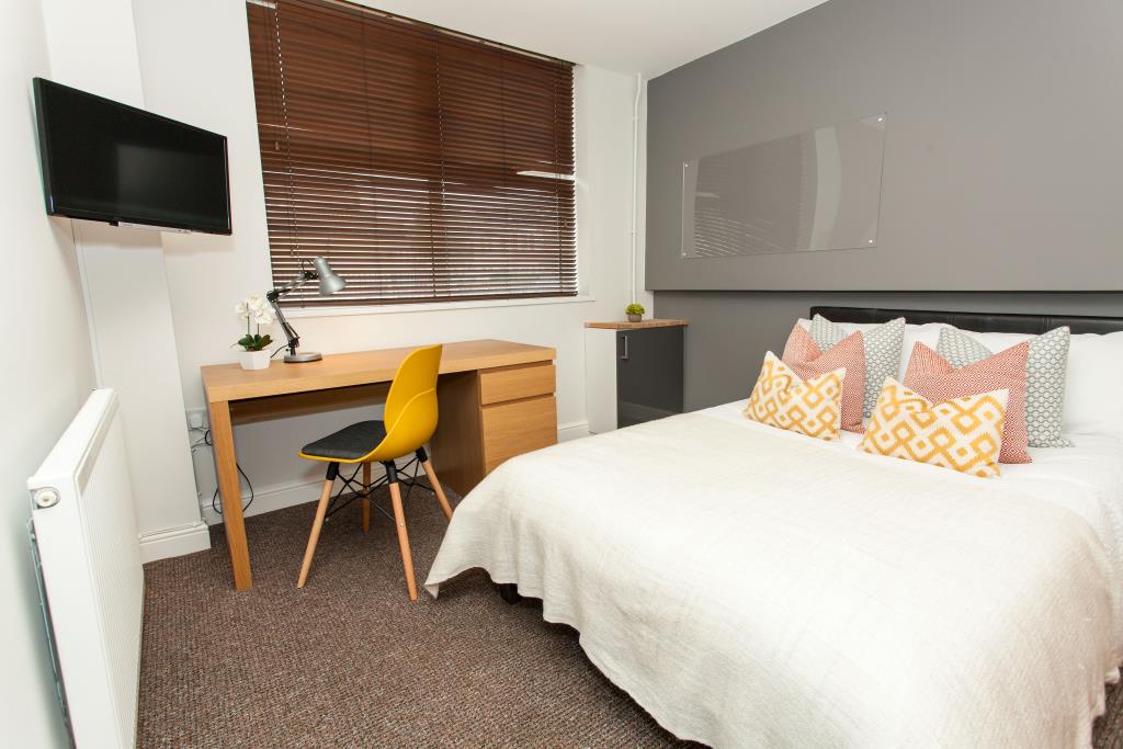 2 Rhymney Terrace