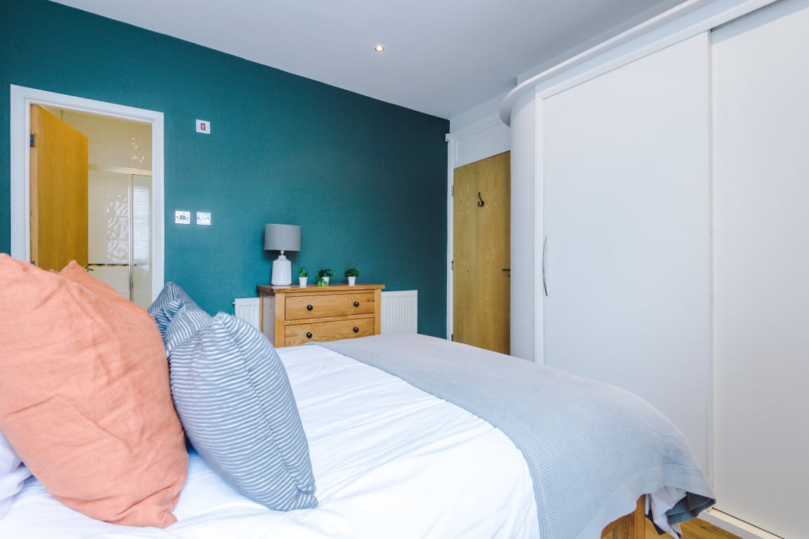 Flat 1, 2 Osborne Avenue