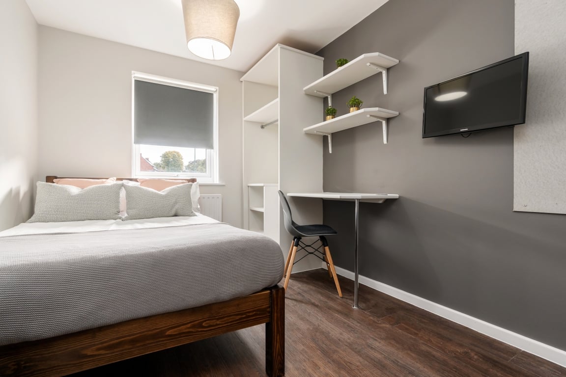 Flat 2, 28 Church Street