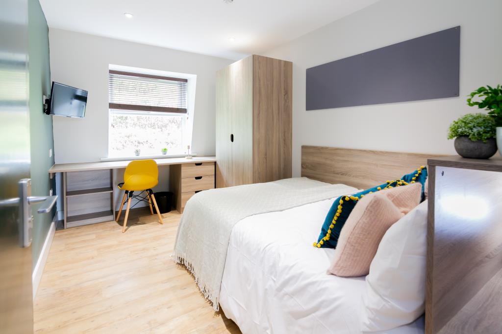 Flat 7, 42 Bankfield Road