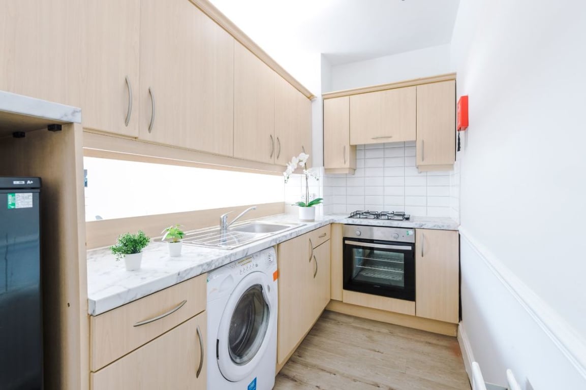 Flat B, 188 Heaton Park Road