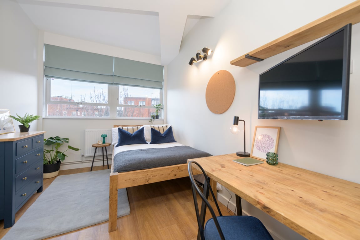 Flat 6, TW1X