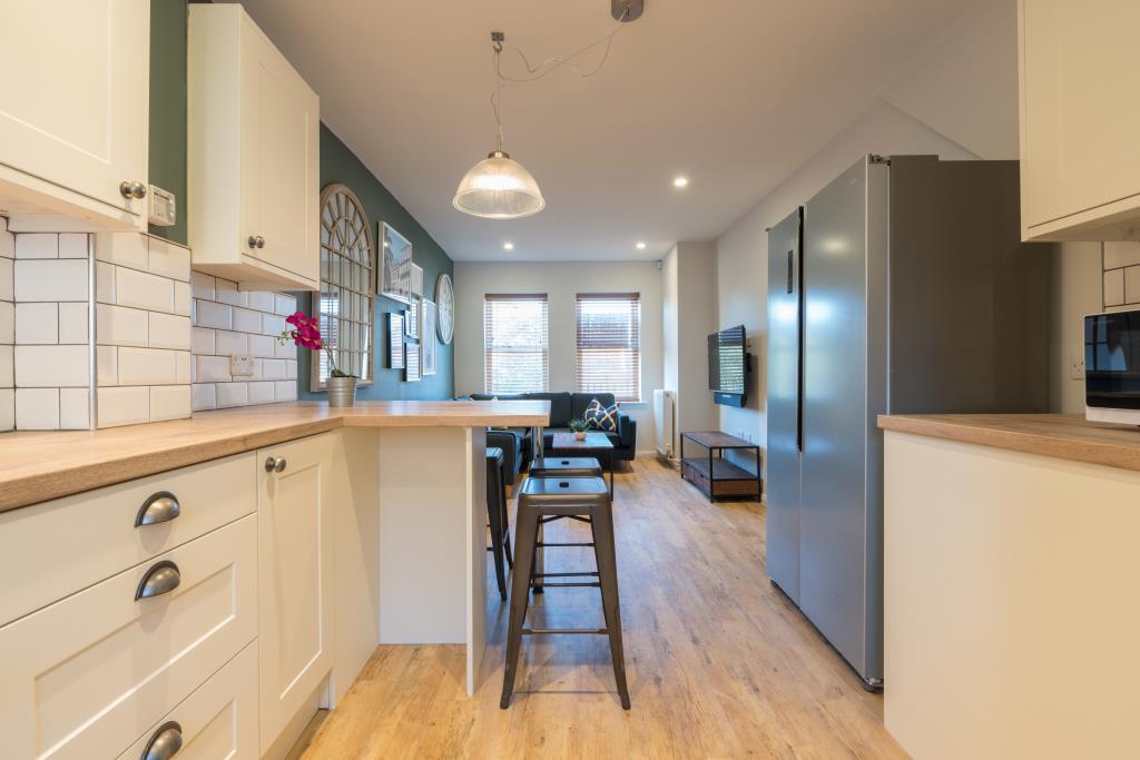 17b Larkdale Street