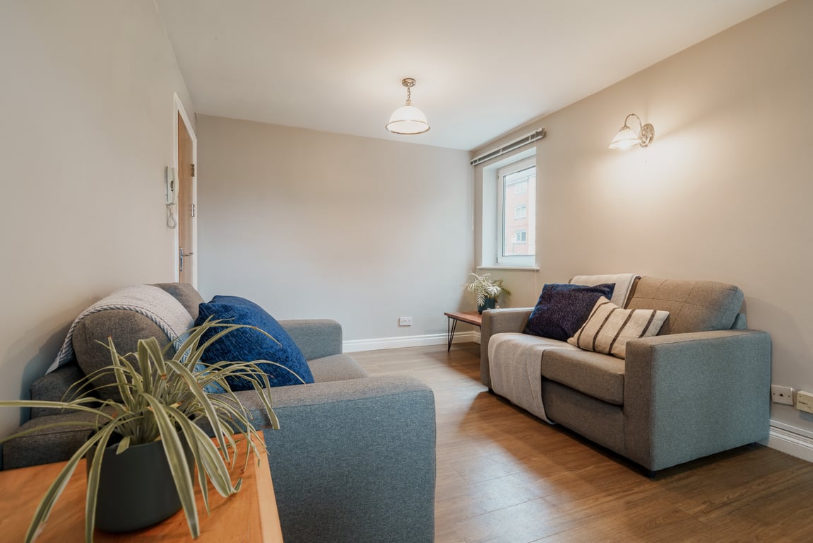 Flat 1, Rylands House