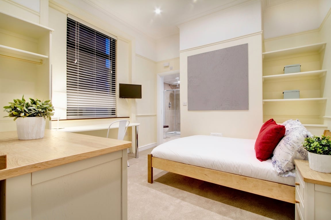 29 Bagot Street