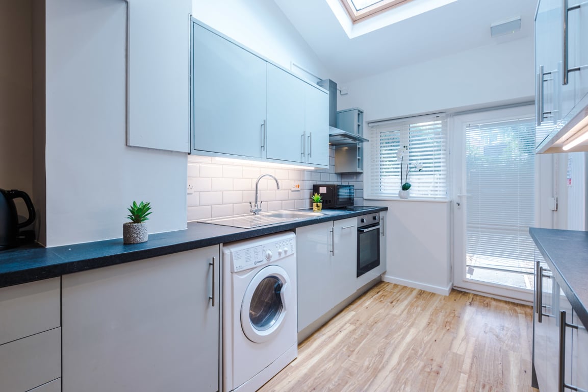 60b Derby Road
