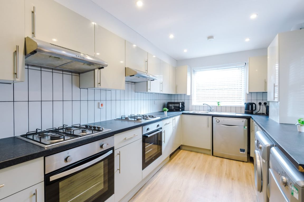 14 Fairfield Road