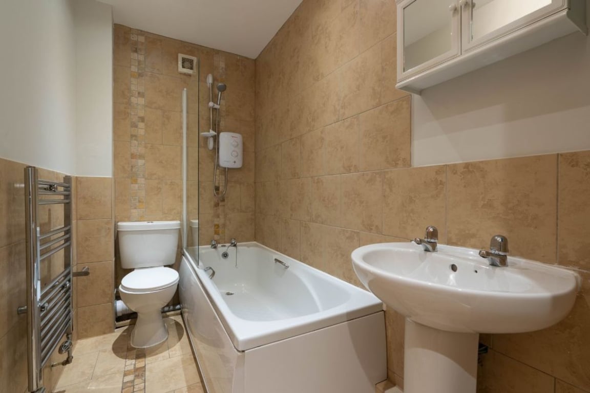 Flat 12 Shiners Yard, 123 Jesmond Road