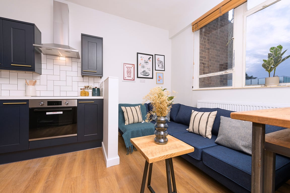 Flat 8, TW1X