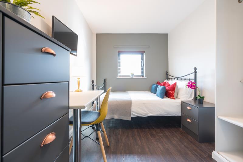 Flat 4, Byron Lofts