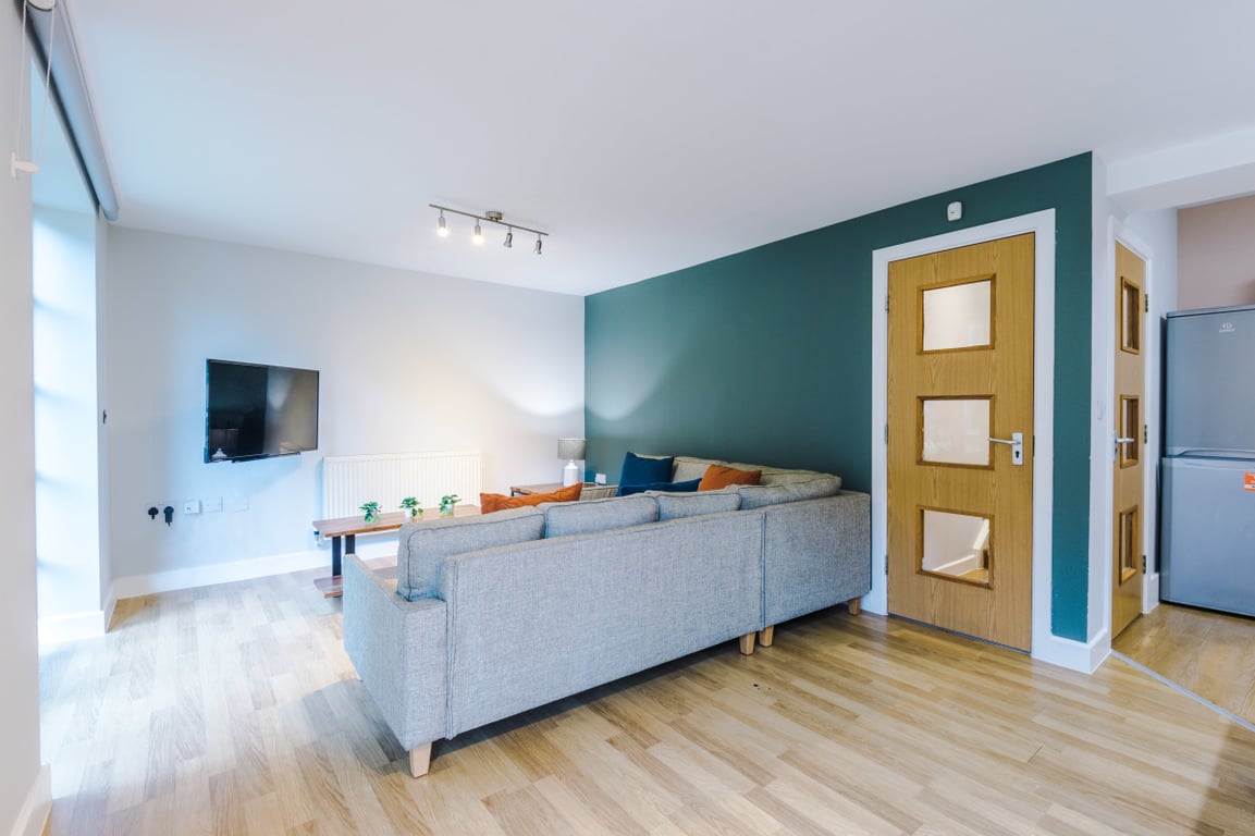 Flat 5 Shiners Yard, 123 Jesmond Road