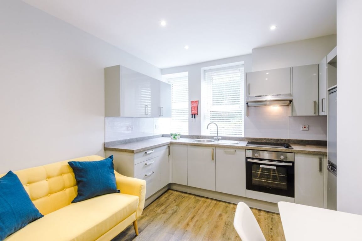 Flat 2, 44 Burdon Terrace