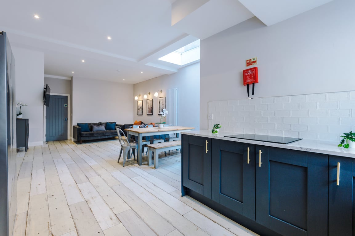 86 Woodcroft Road