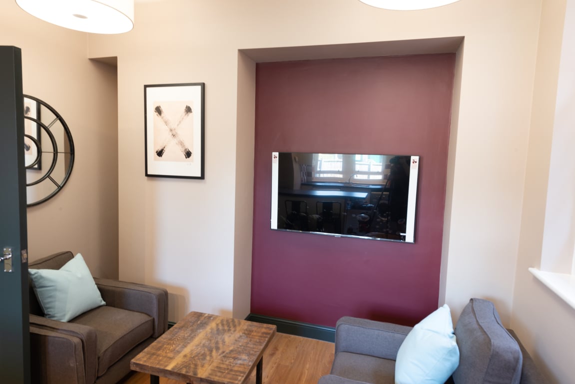 Flat C Bishop Blackall School