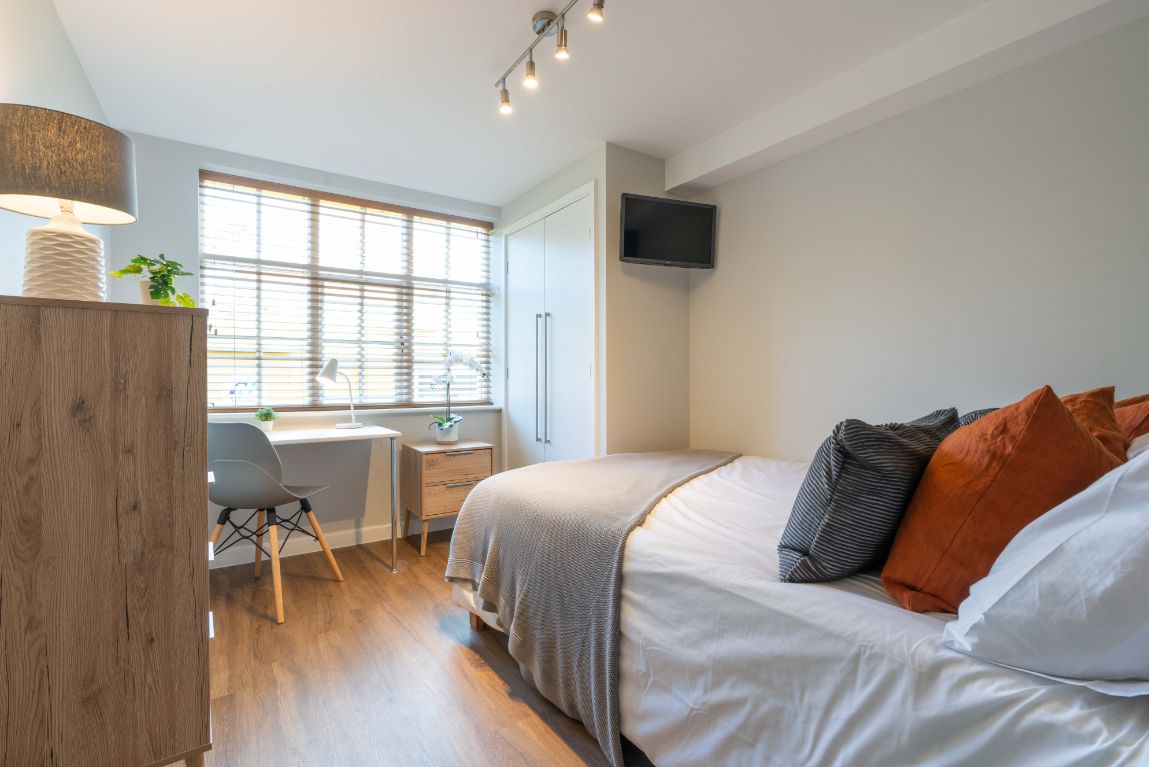 Flat 9 Shiners Yard, 123 Jesmond Road