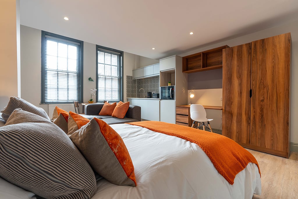 Flat 6, 76 Mount Pleasant