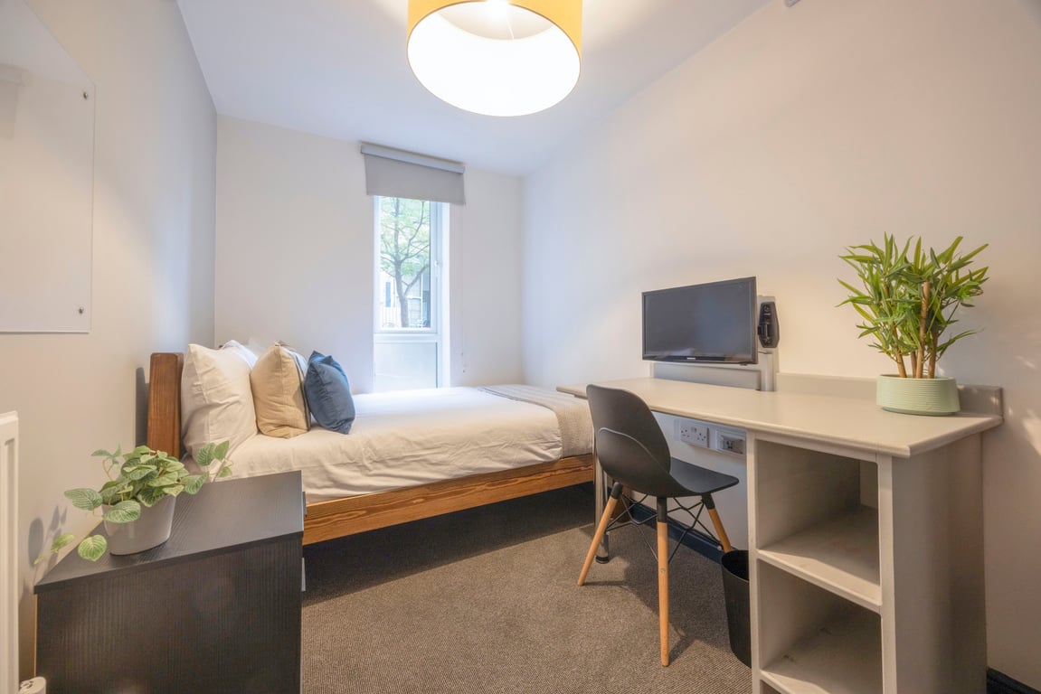 Flat 25, Shoe & Boot Factory