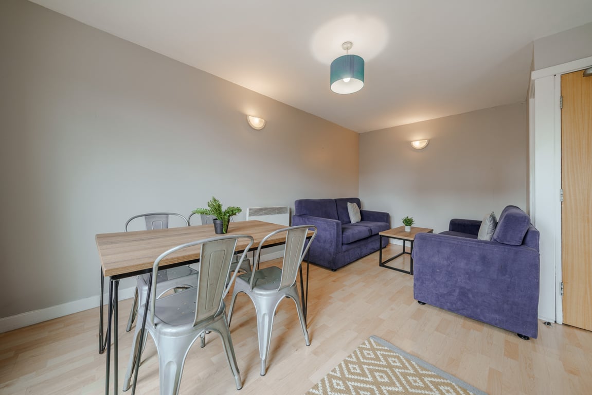 Flat 5, Mayfair Court