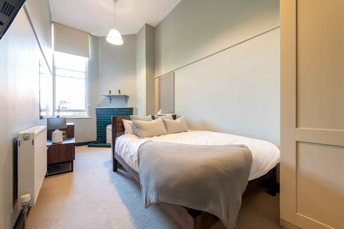 Flat F Bishop Blackall School