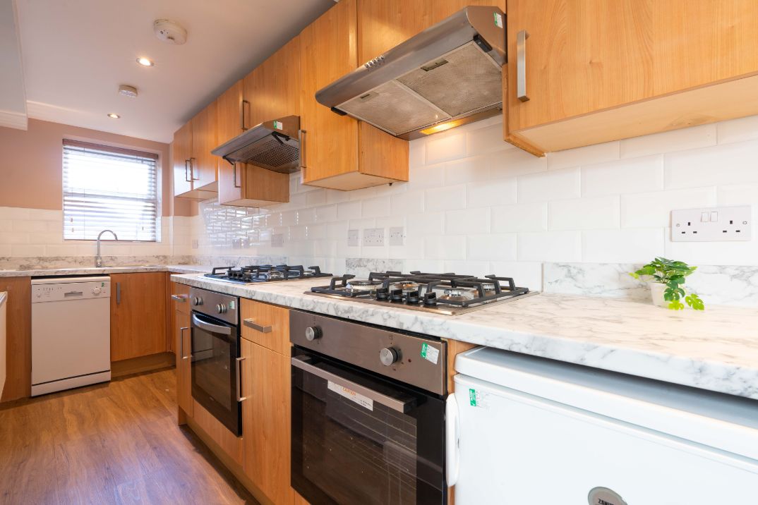 Flat 11 Shiners Yard, 123 Jesmond Road