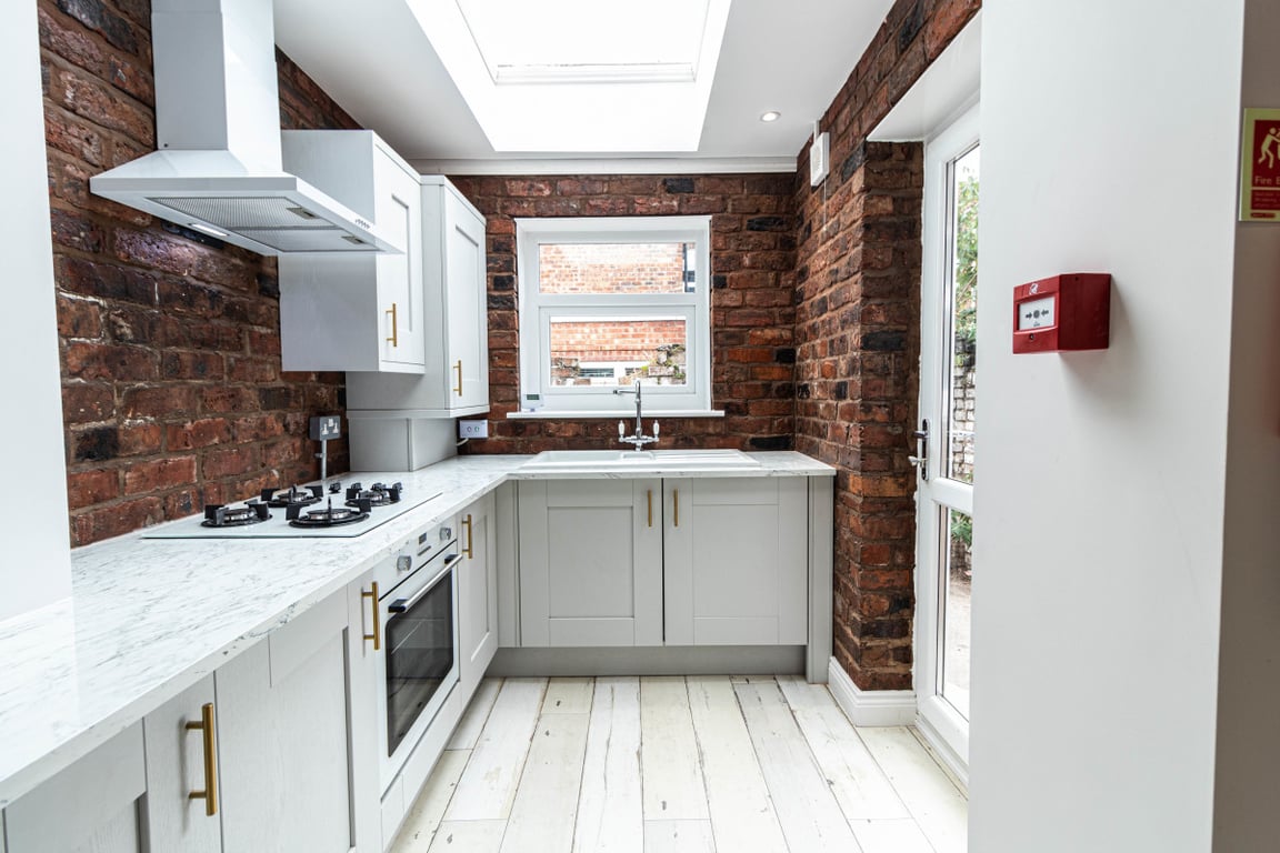 27 Langton Road