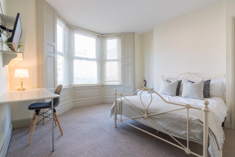 75 Colum Road