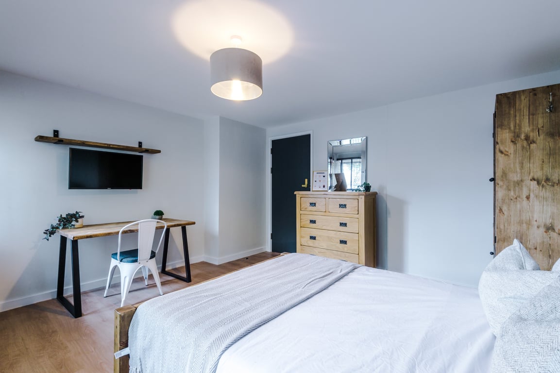 Flat 11, Lowry House