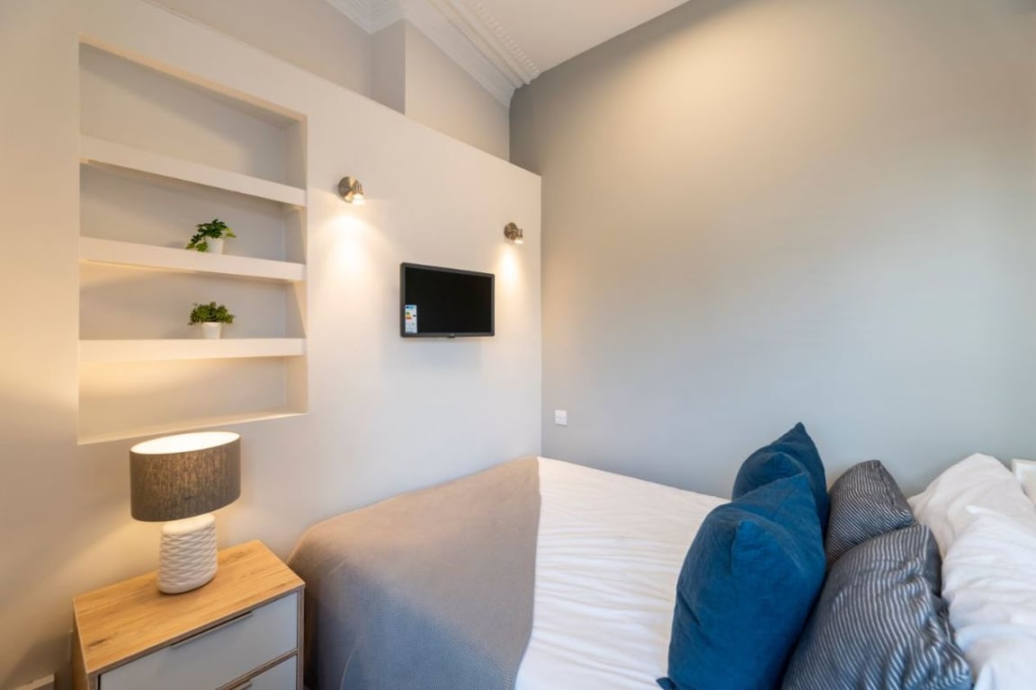 Flat 4 29 Trewhitt Road