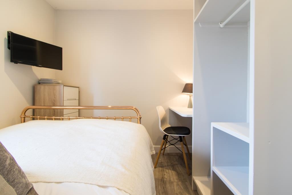 Flat 7, Victoria Court Mews