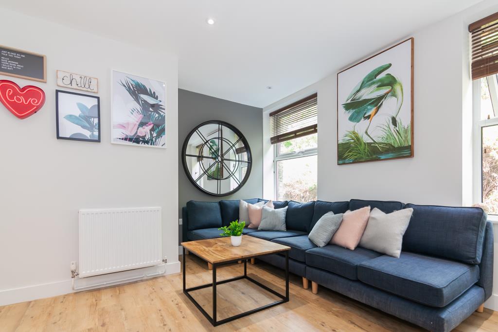 Flat 6, 42 Bankfield Road