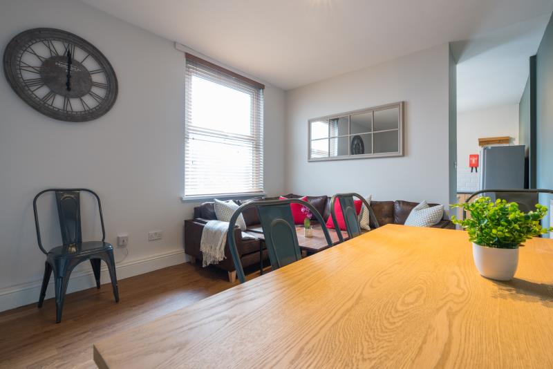 41 Colum Road