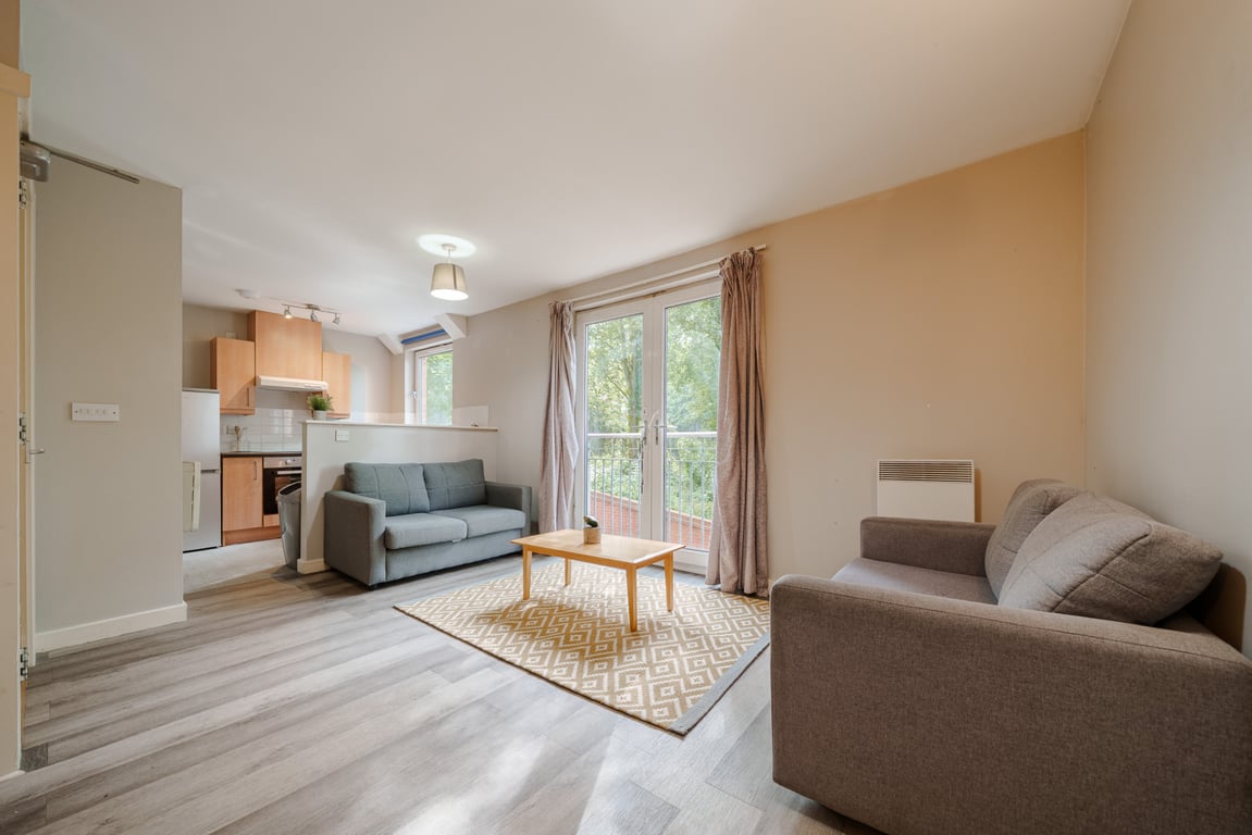 Flat 46, Mayfair Court