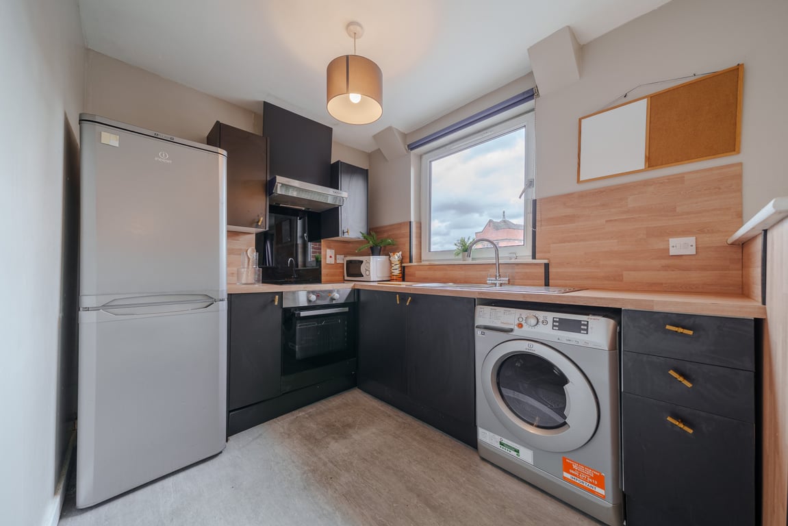 Flat 5, Mayfair Court