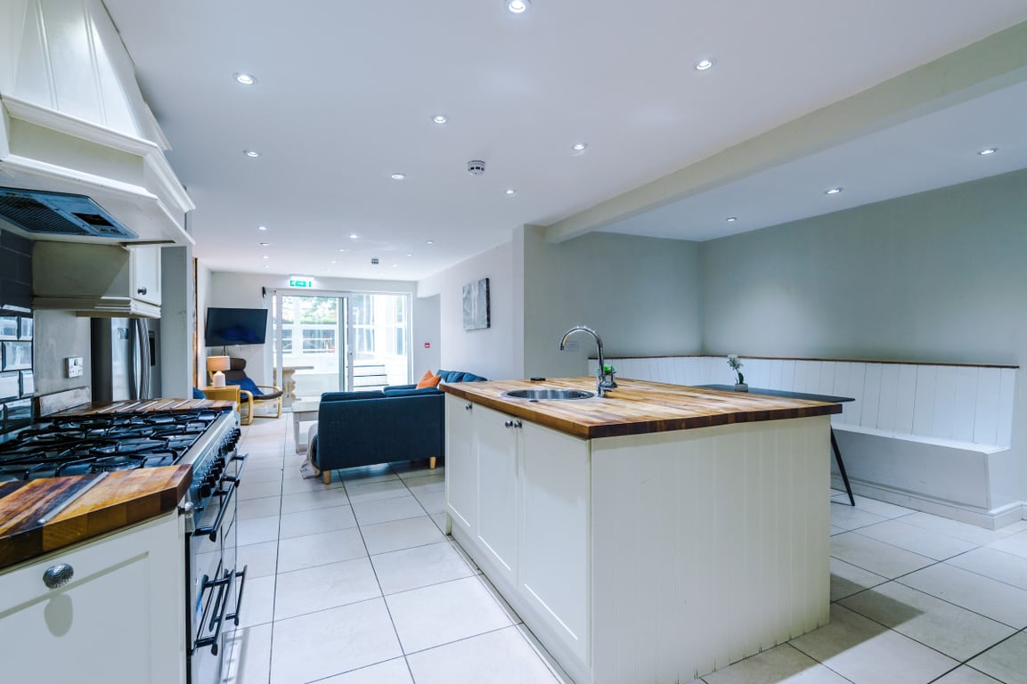 19 Kensington Terrace