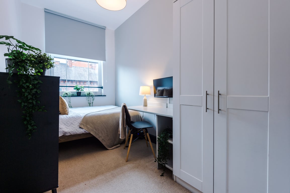 Flat 13, Shoe & Boot Factory