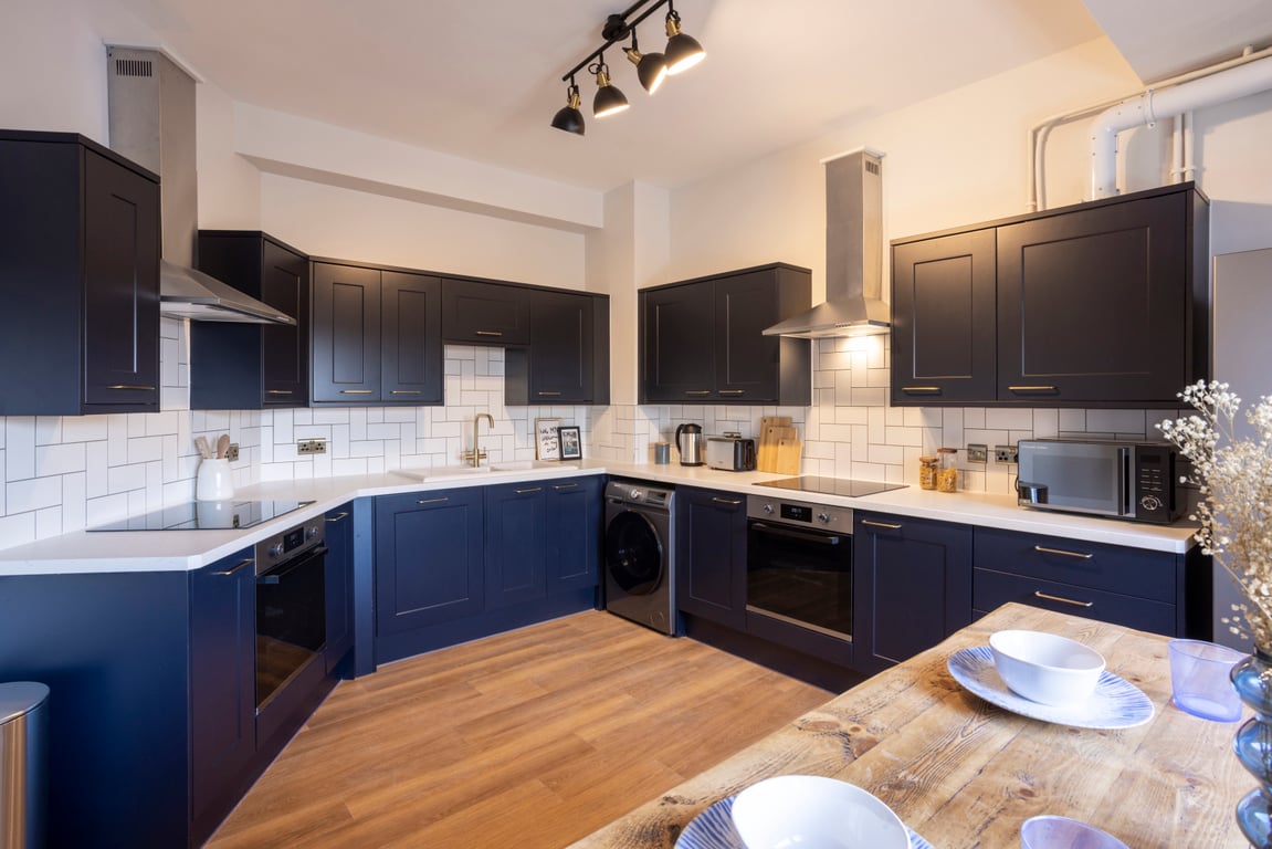 Flat 12, TW1X