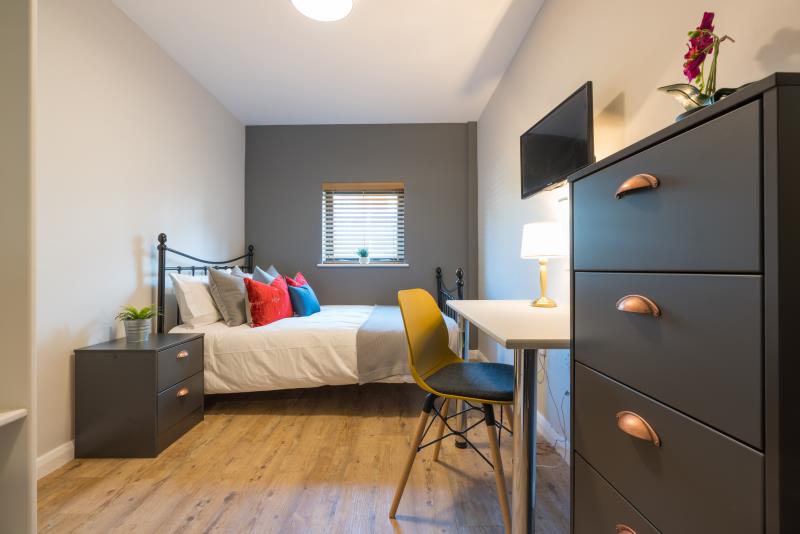 Flat 1, Byron Lofts