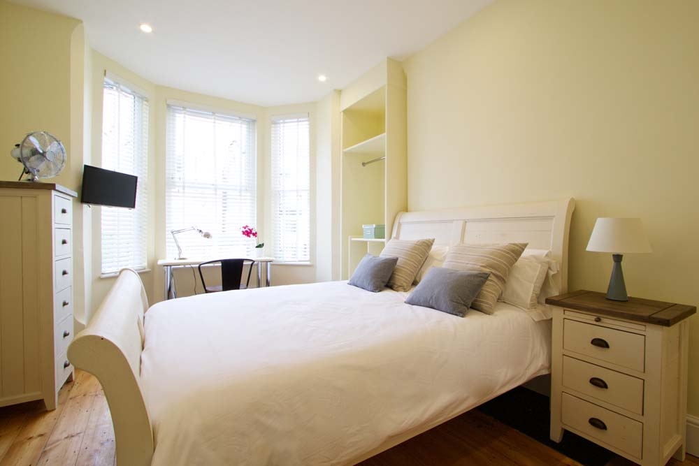 7 Newstead Grove