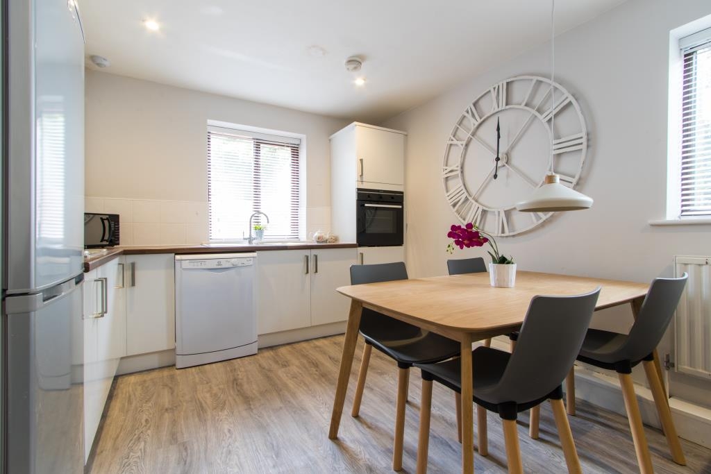 Flat 3, Victoria Court Mews